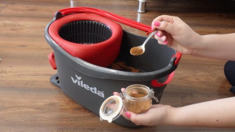Cette astuce peu connue transforme vos sols en un clin d’œil…
